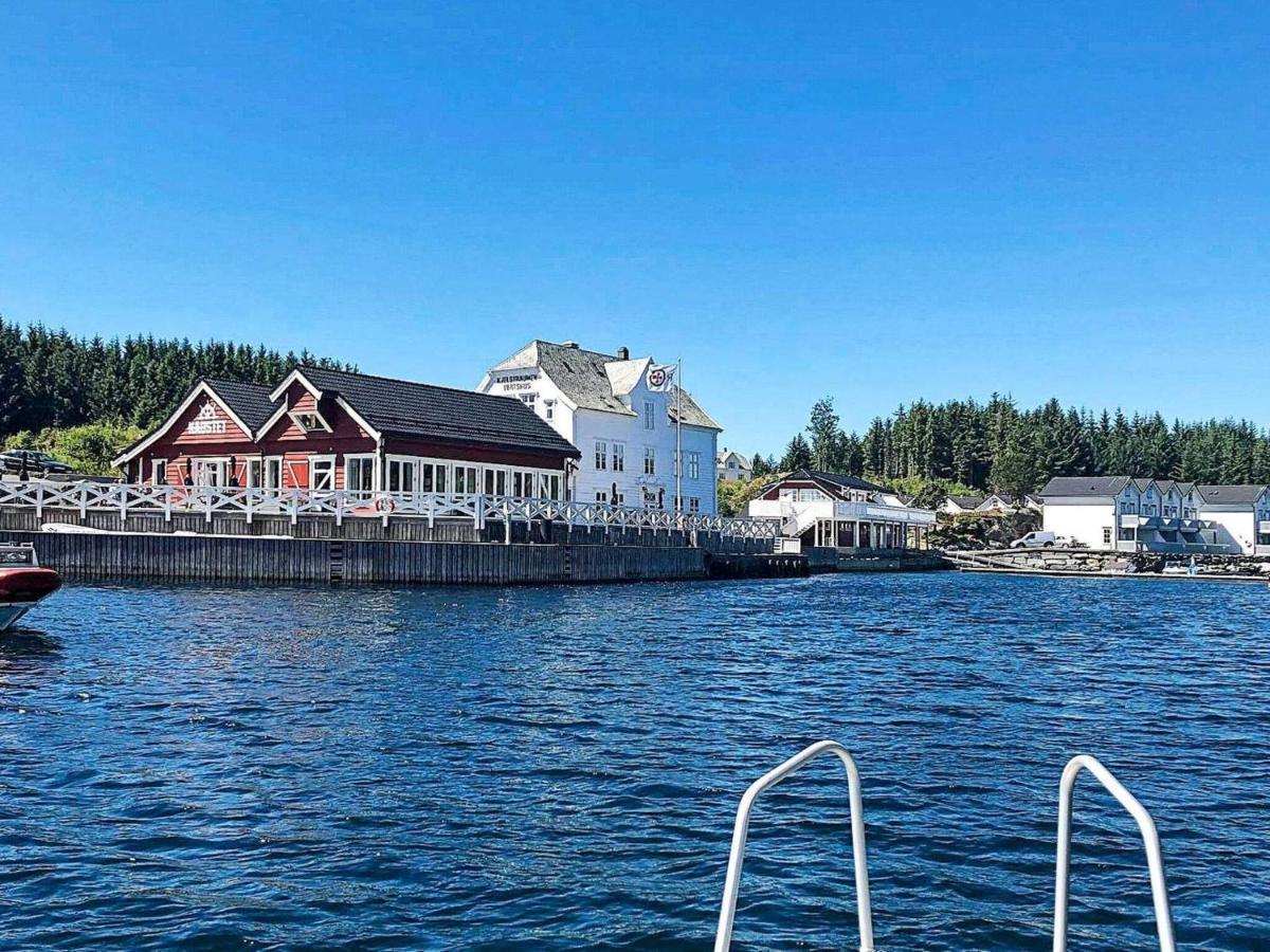 Holiday Home Austrheim IV Fonnes Luaran gambar