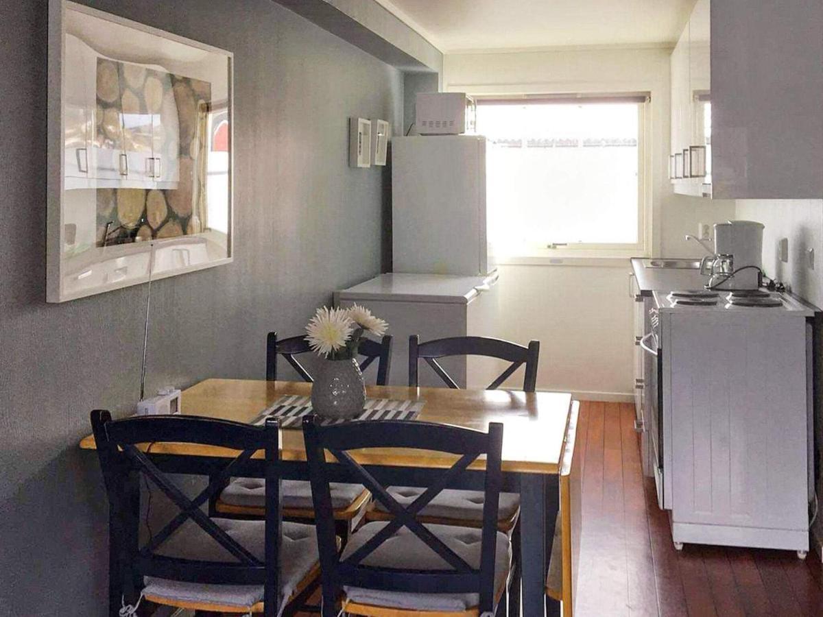 Holiday Home Austrheim IV Fonnes Luaran gambar